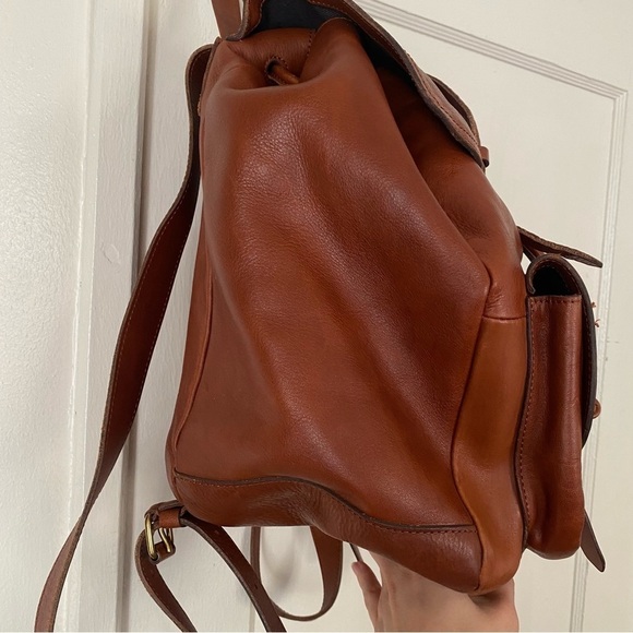 MADEWELL The Transport Rucksack in English Saddle Leather - Picture 6 of 16